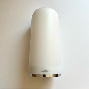 Aukey White Touch Top LED Lamp